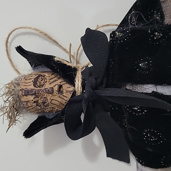 Protection Against Demons - VOODOO DOLL - Picture 2 of 3